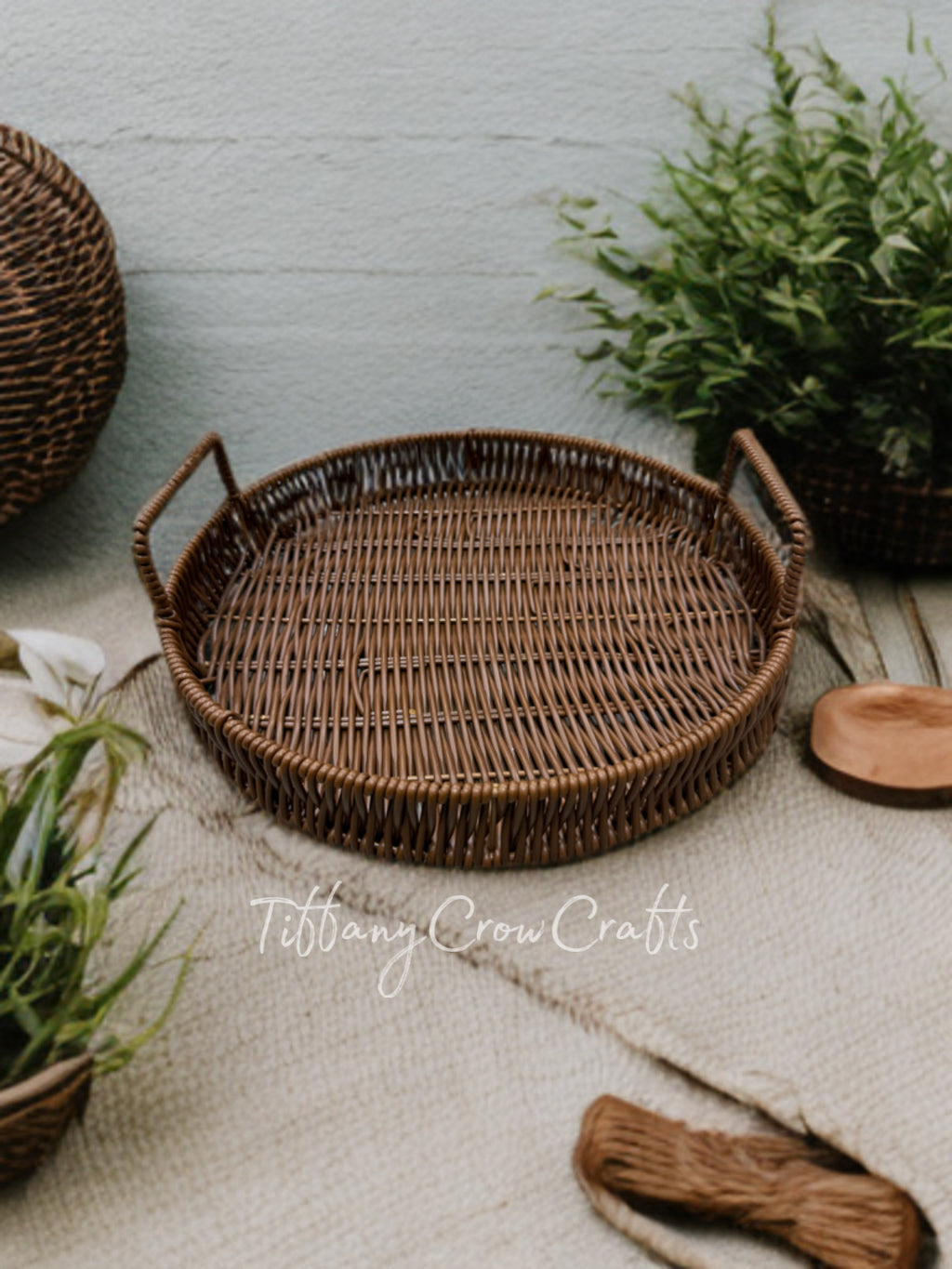 ARTISAN ROUND WILLOW SERVING TRAY (29cm)