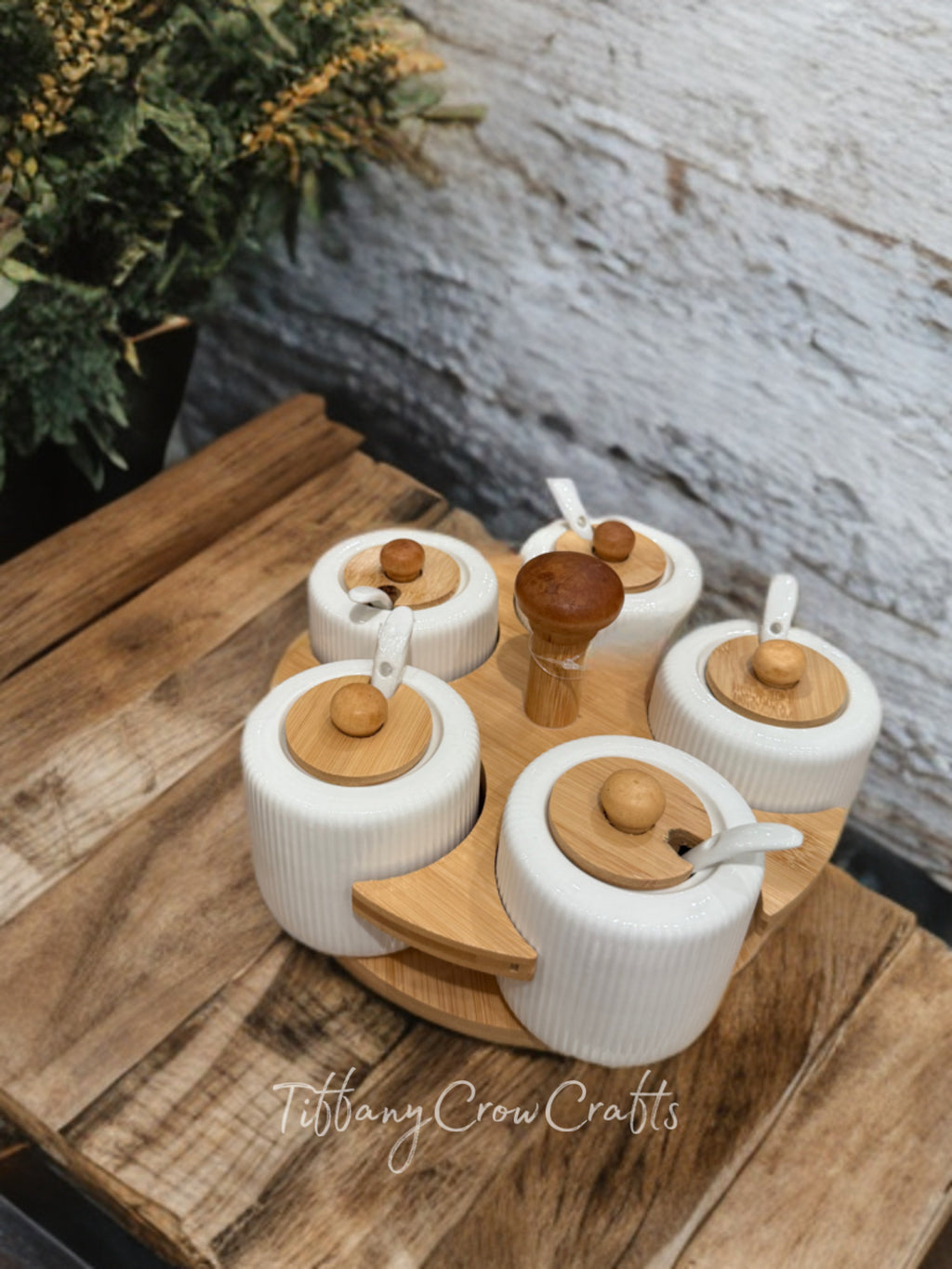 ARTISAN RIBBED CERAMIC SPICE SET ROTATING BAMBOO & PORCELAIN SEASONING