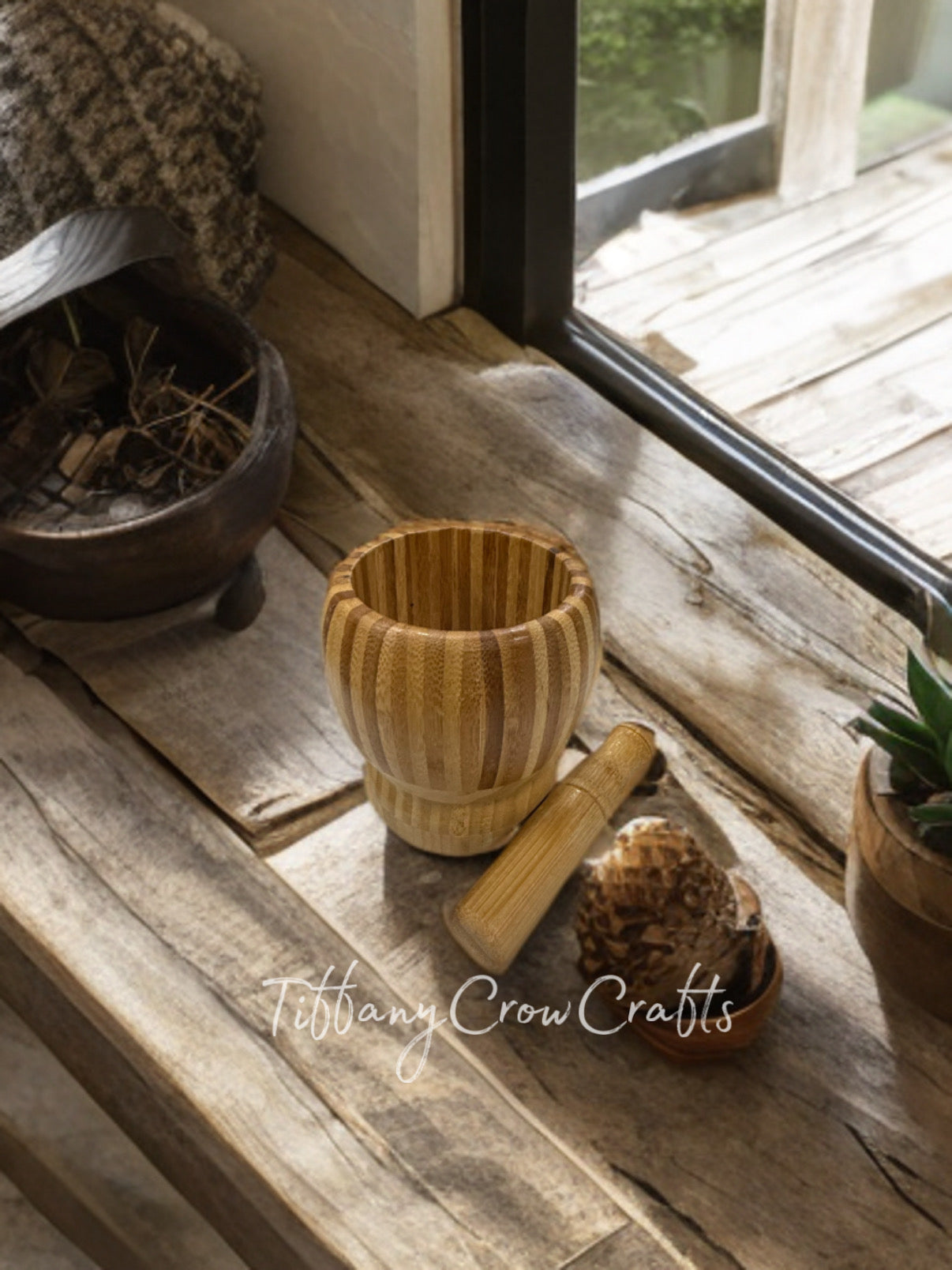 HANDCRAFTED BAMBOO MORTAR & PESTLE