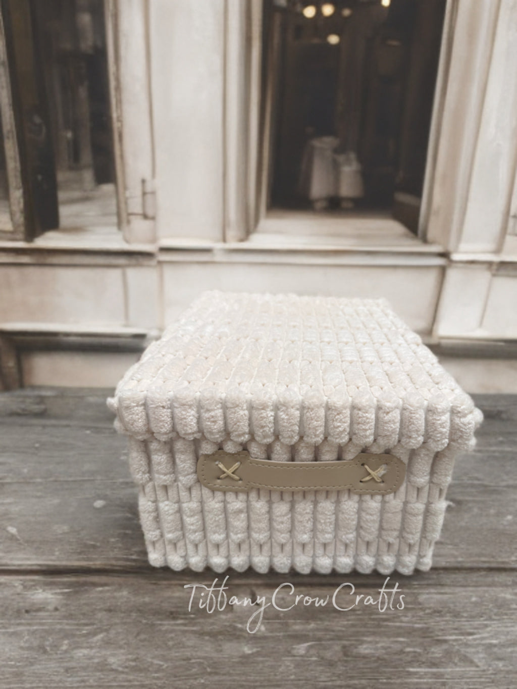 COZY CORDUROY LIDDED STORAGE BOX