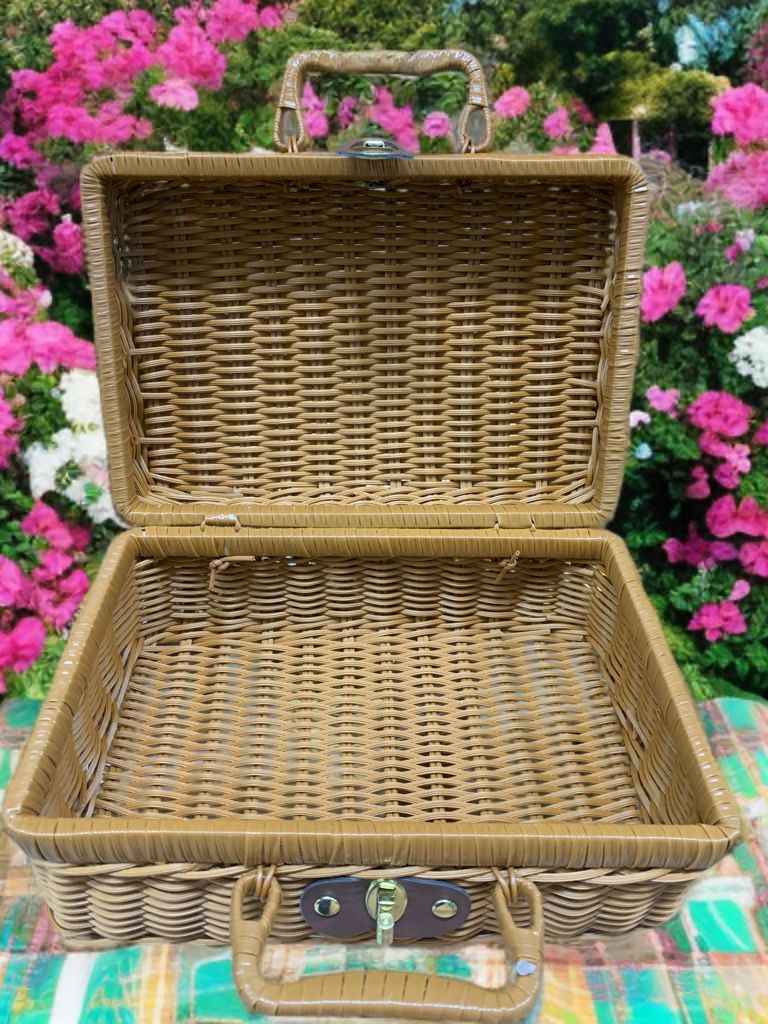 ECO CHIC HANDCRAFTED BAG
