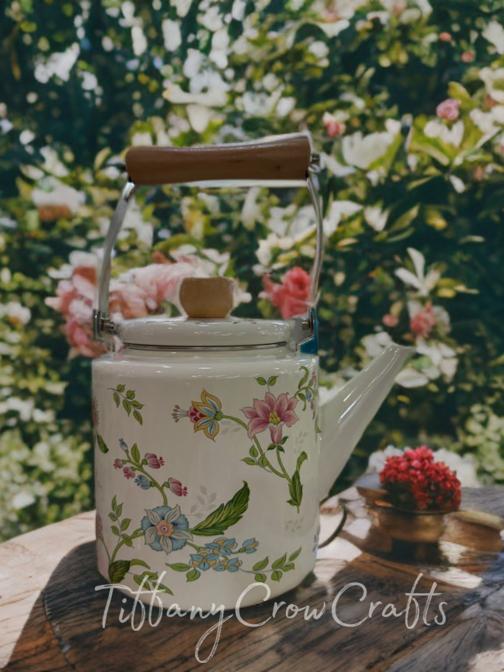COTTAGECORE FLORAL KETTLE