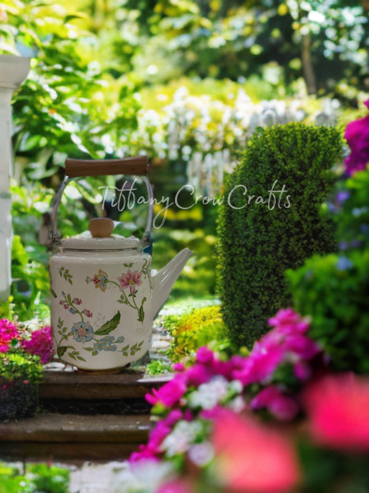 COTTAGECORE FLORAL KETTLE