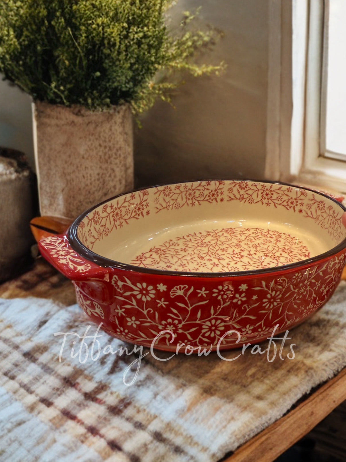 MERRY RED FLORAL BAKING DISH
