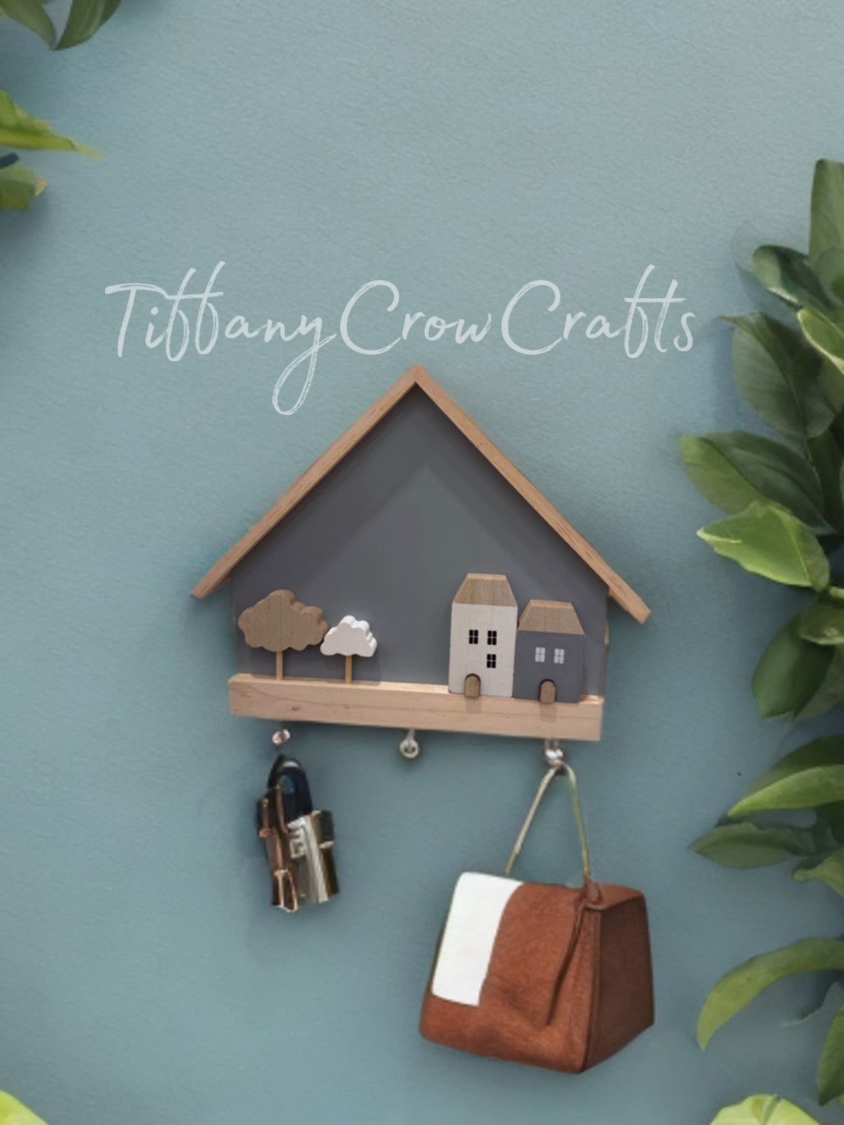 COZY NORDIC HOUSE WALL KEY HOLDER | MINIMALIST HOME STORAGE DÉCOR