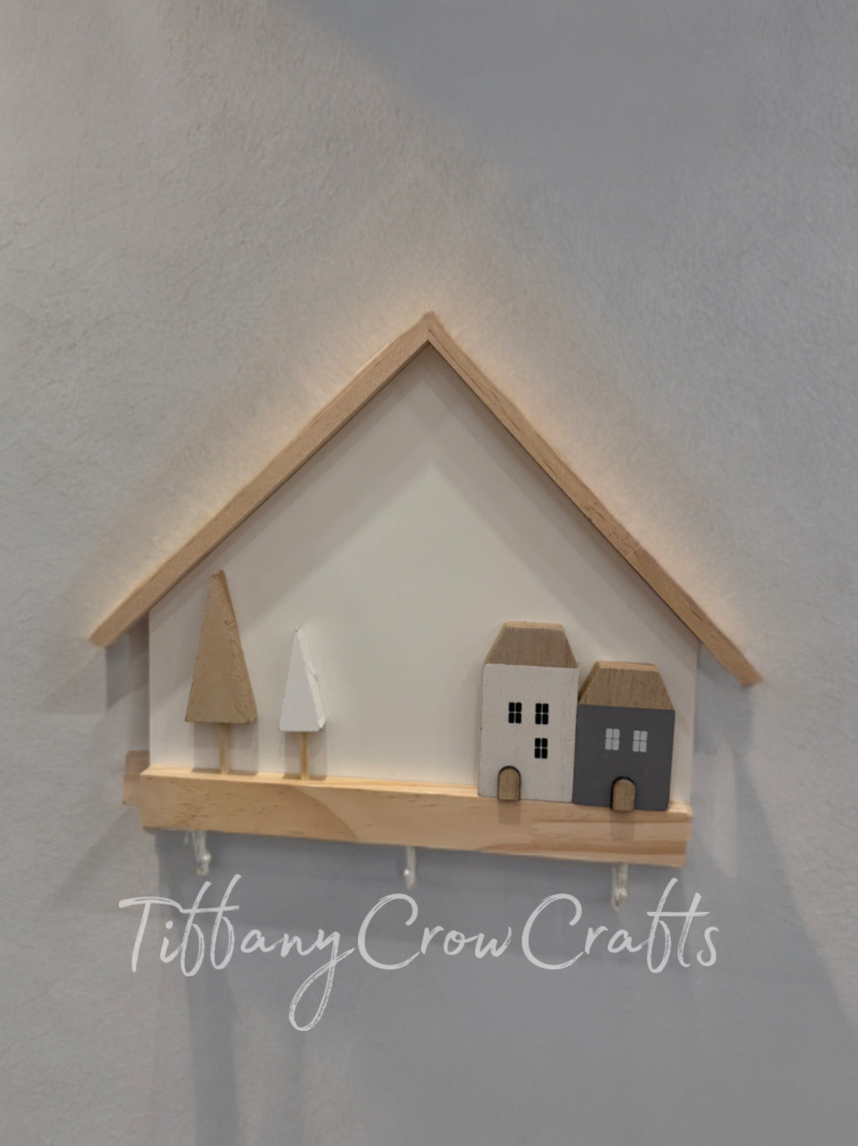 COZY NORDIC HOUSE WALL KEY HOLDER | MINIMALIST HOME STORAGE DÉCOR