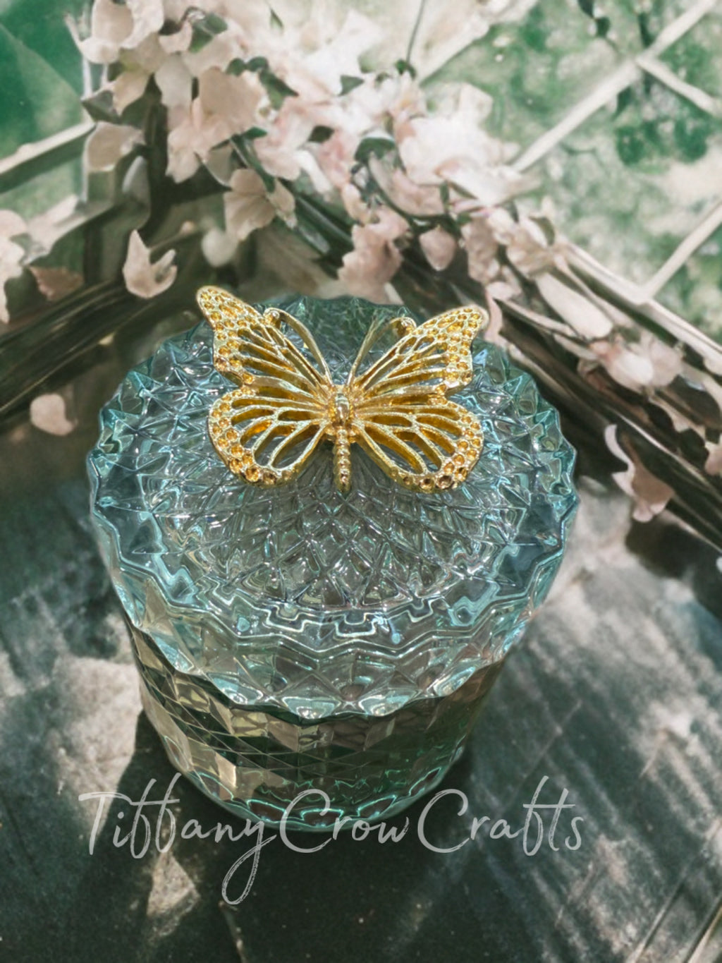 ELEGANT GLASS STORAGE JAR WITH GOLD BUTTERFLY LID