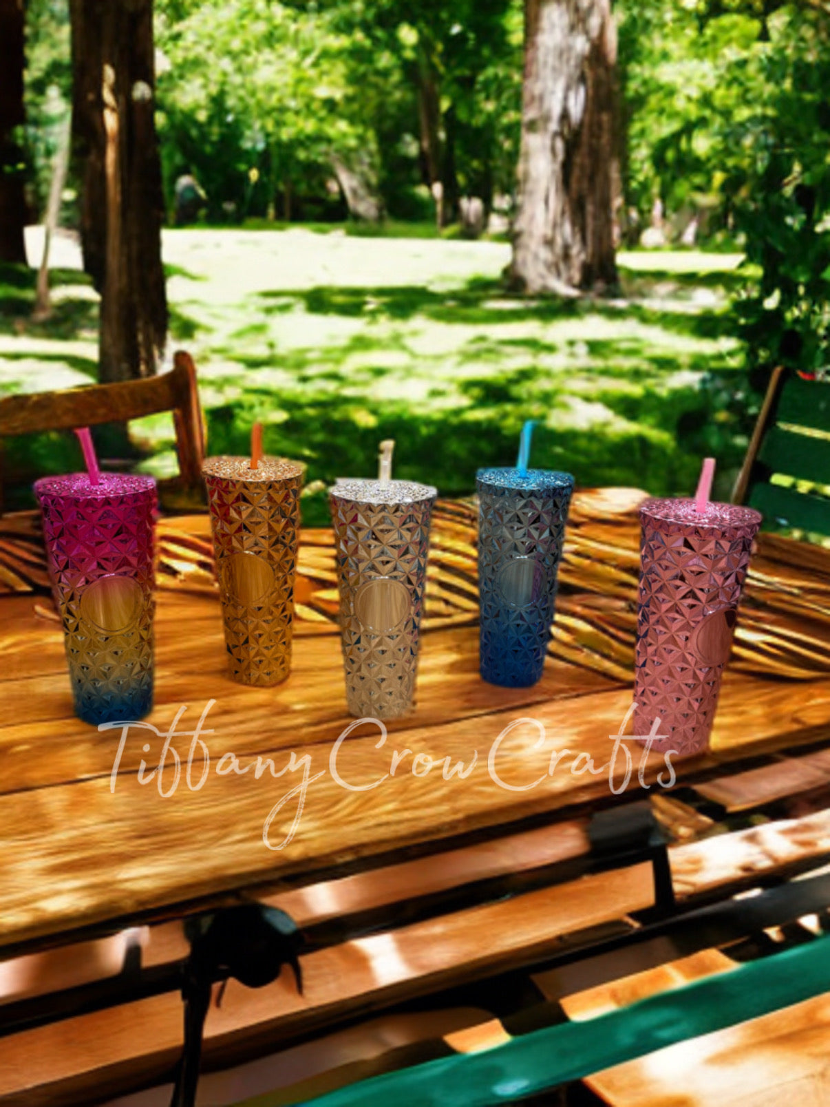 DIAMOND GRADIENT TUMBLER WITH STRAW (250ML)
