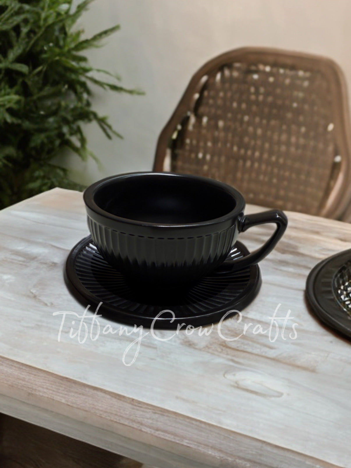 MODERN MINIMALIST CUP & SAUCER
