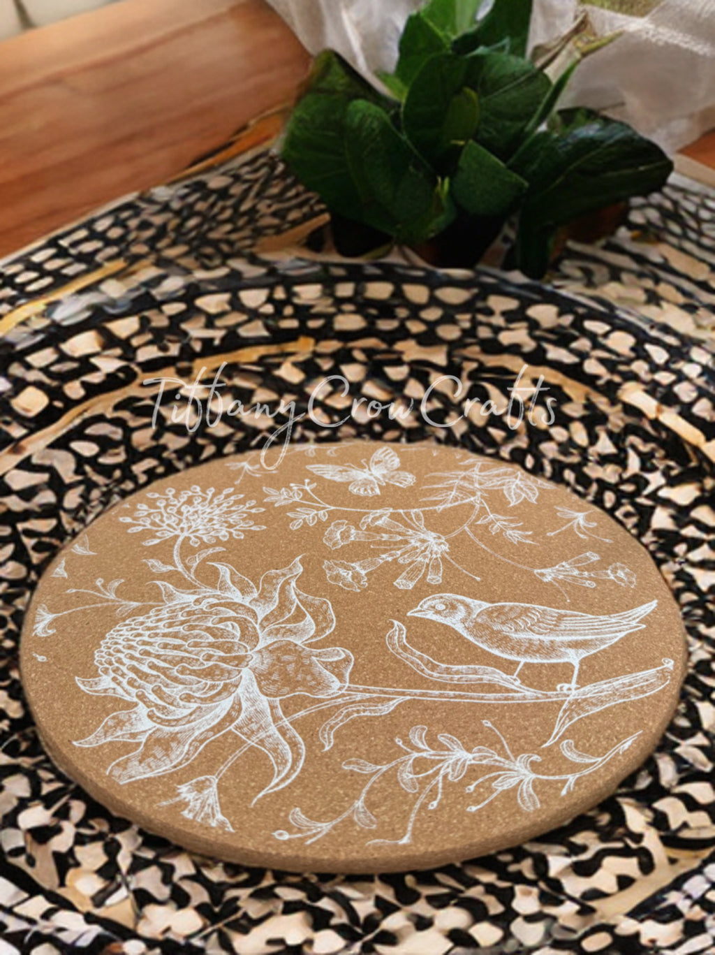 BOTANICAL SANCTUARY PREMIUM CORK TRIVET