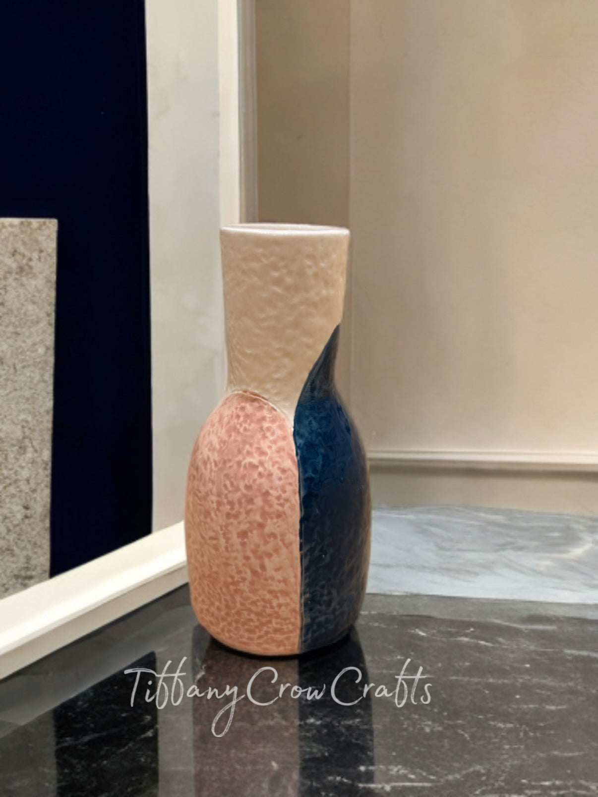 MID-CENTURY MODERN TRIPLE-TONE CERAMIC VASE