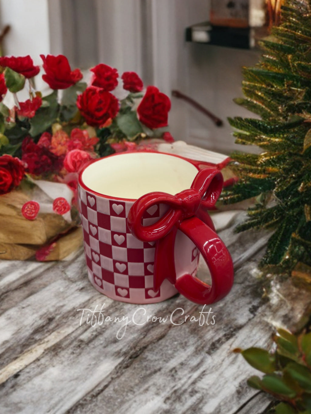 “LOVE LETTER” CHECKERBOARD BOW MUG