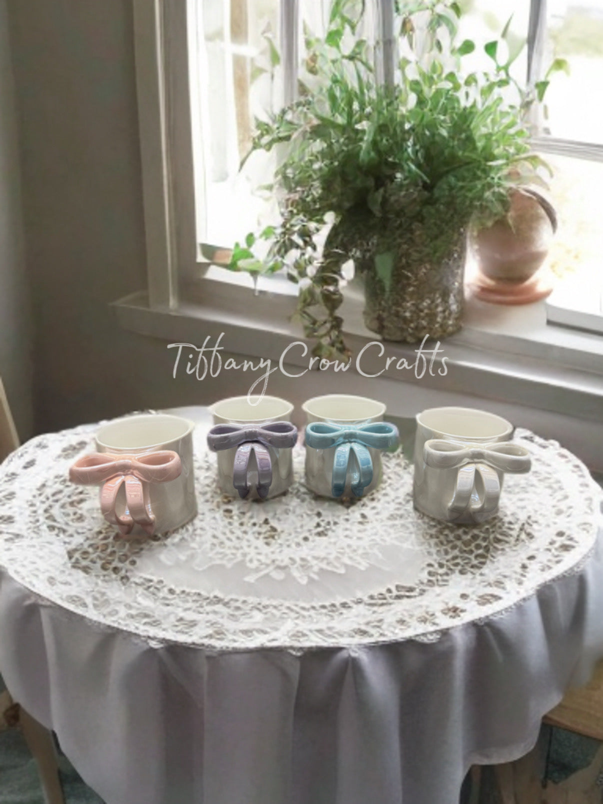 IRIDESCENT BOW MUG: PEARLESCENT MORNING GLOW