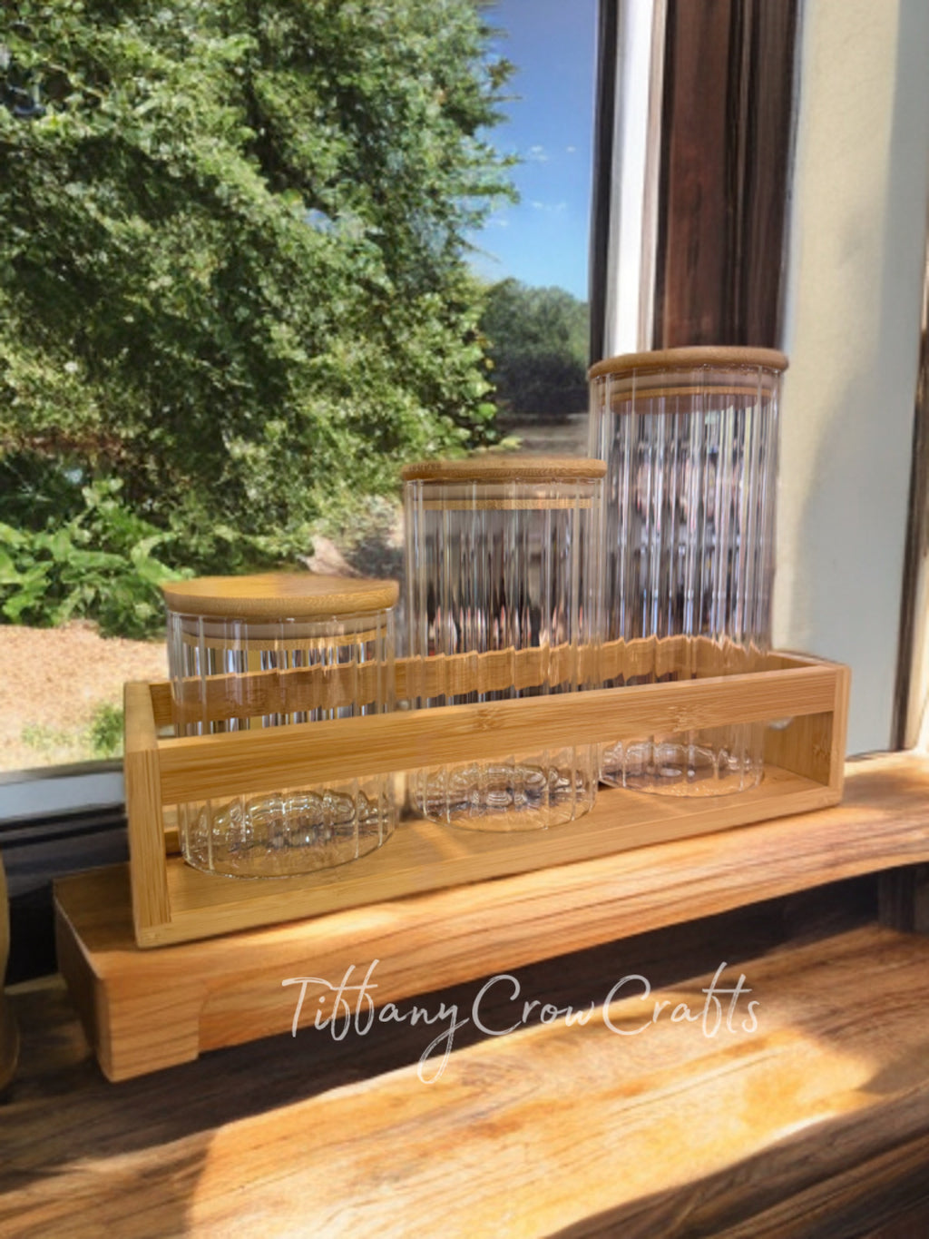 MODERN MINIMALIST FLUTED 3-TIER GLASS ORGANIZERS