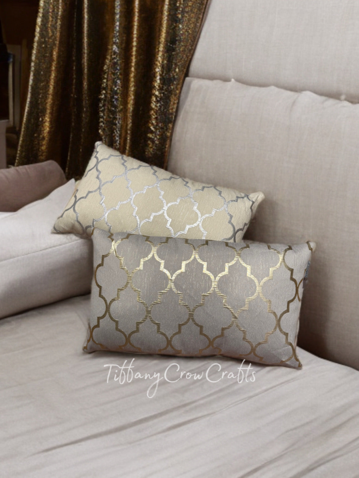 LUXE METALLIC TRELLIS LUMBER PILLOW