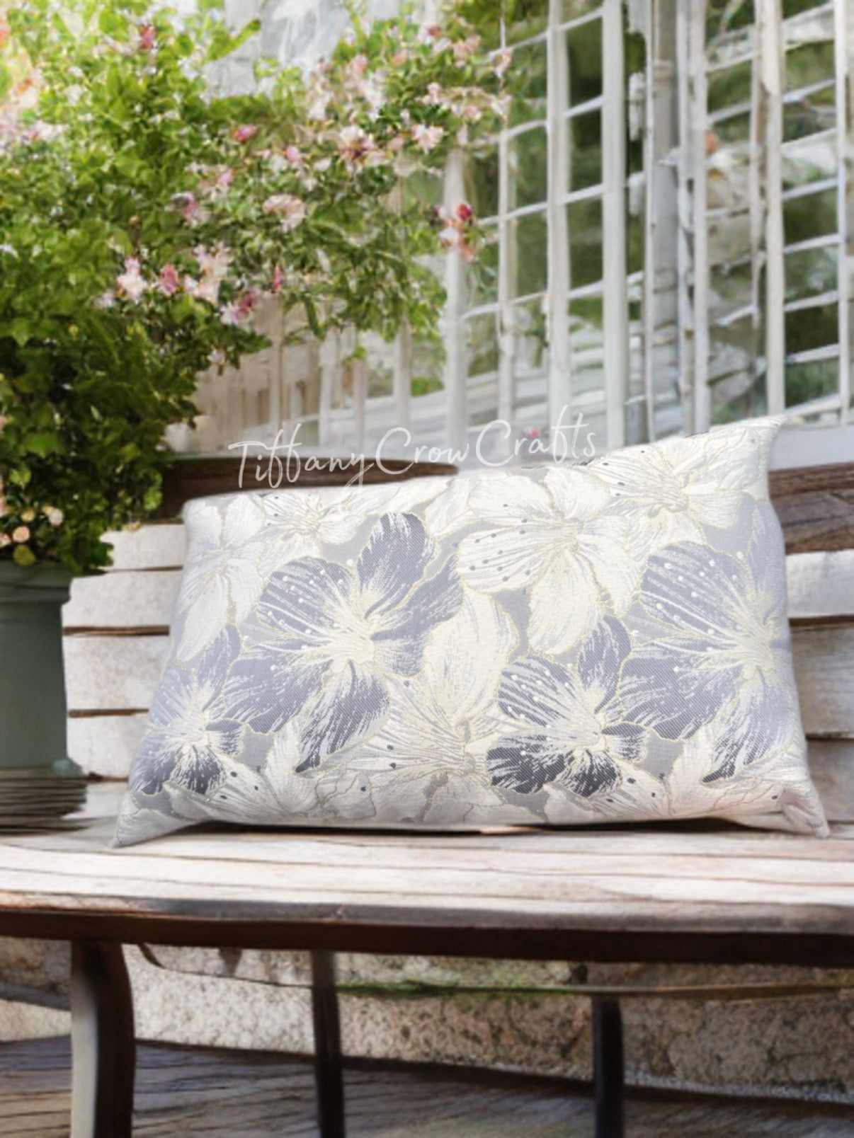 ETHEREAL GARDEN LUMBAR TRIO
