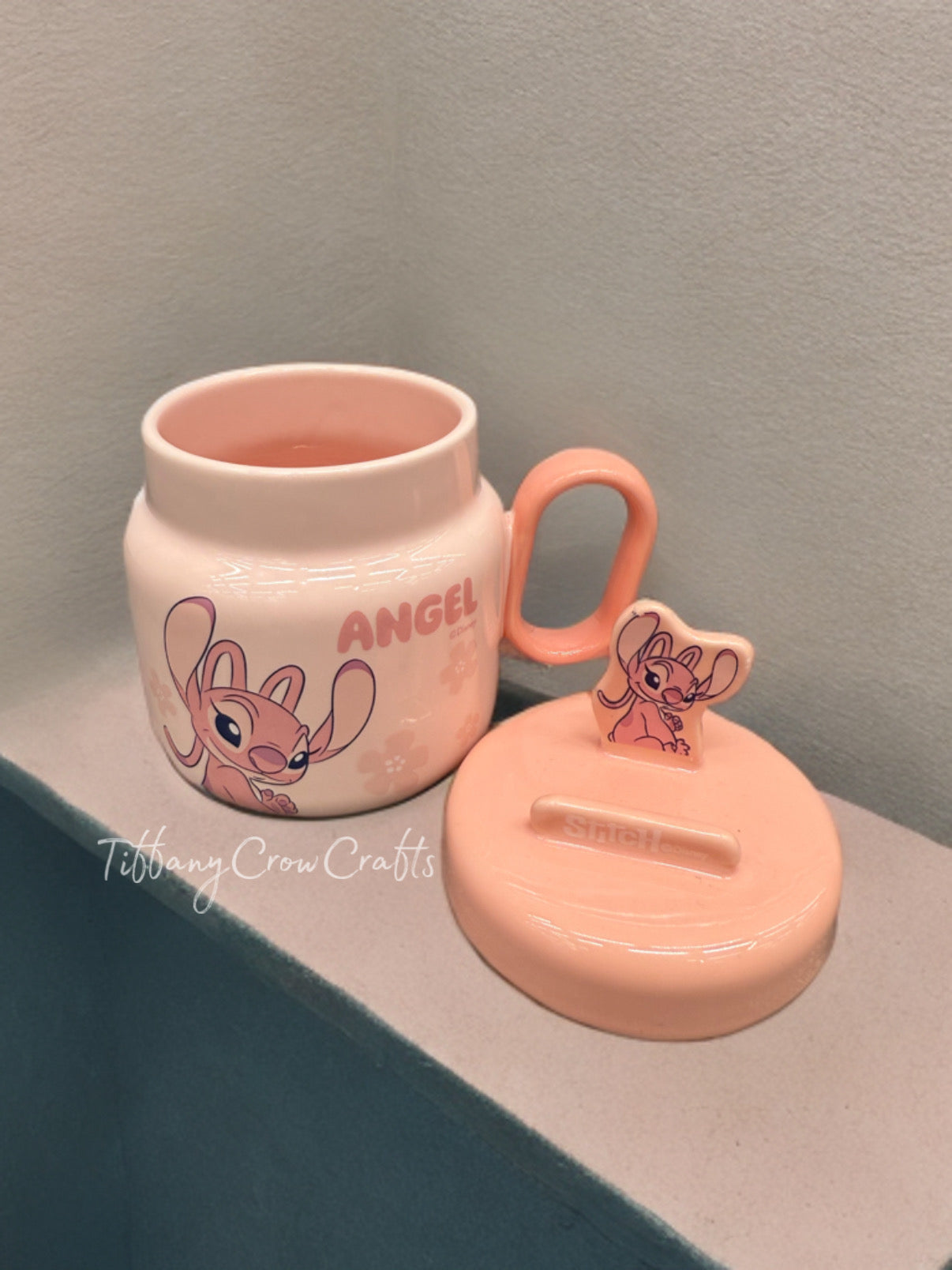 DISNEY STITCH / ANGEL COLLECTION CERAMIC MUG WITH CHARACTER LIDS