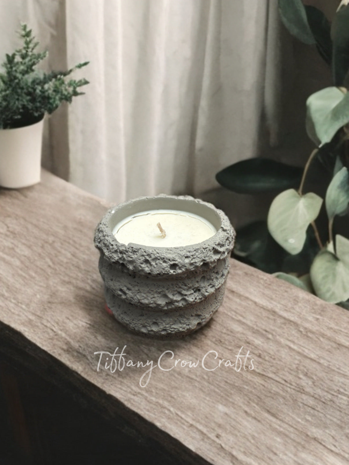 THE TERRA SERIES: MATTE TEXTURED CLAY CANDLED IN EARTHLY TONES
