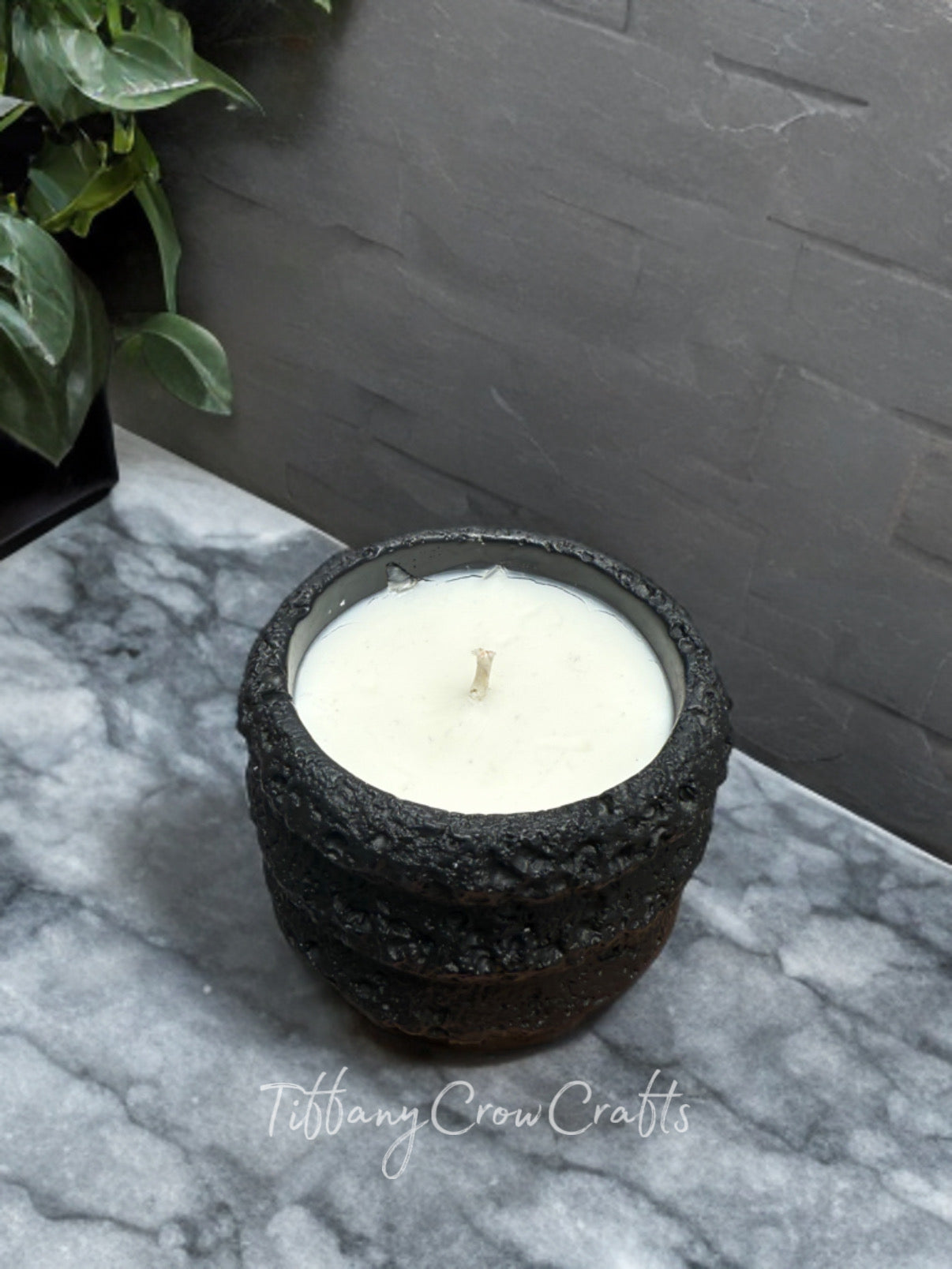 THE TERRA SERIES: MATTE TEXTURED CLAY CANDLED IN EARTHLY TONES