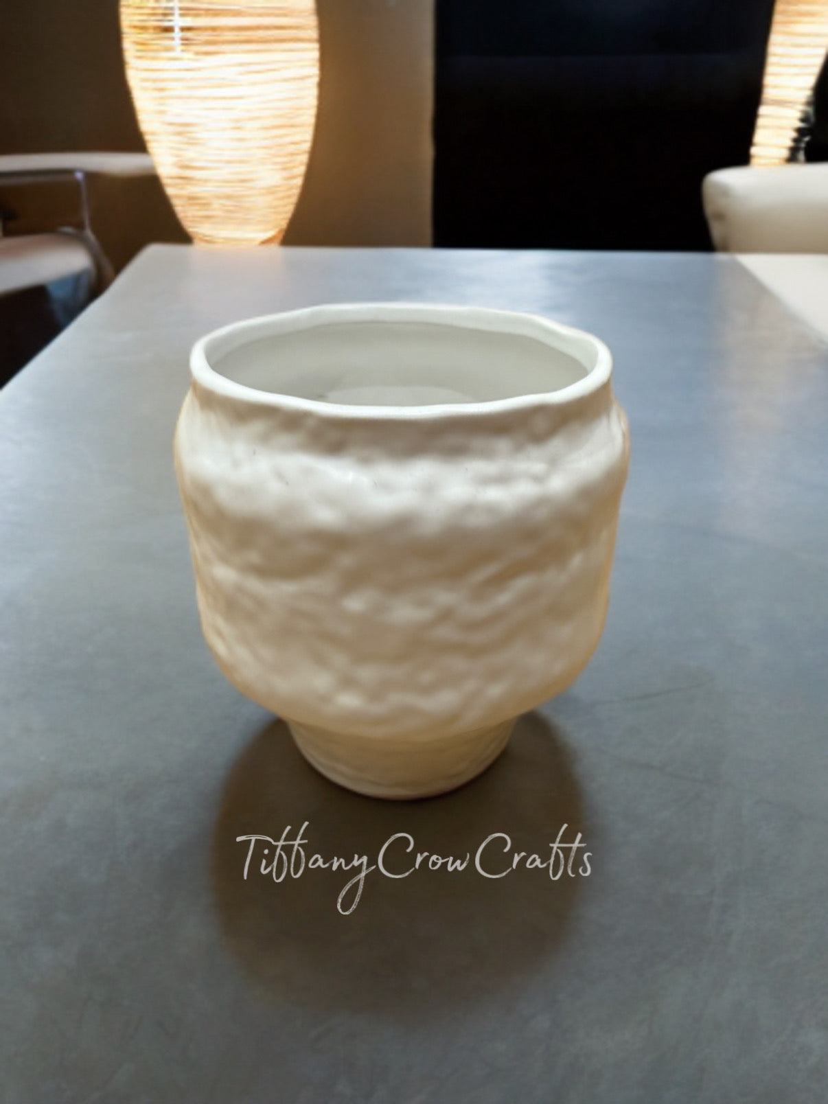 THE SCULPTURAL CRINKLE VASE